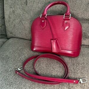 Louis Vuitton Epi Alma BB - Fuchsia